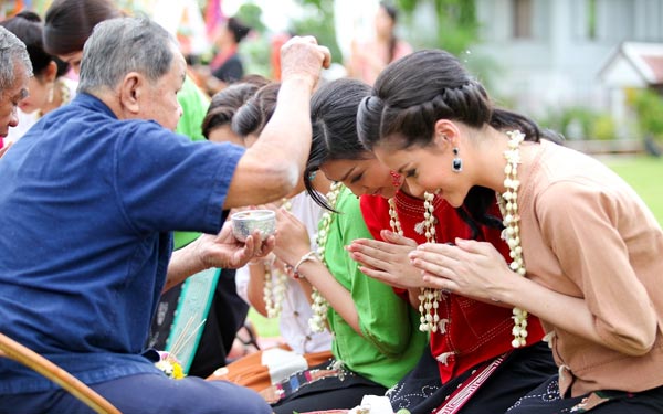 songkran-donation-04